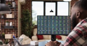 Stratégies et enjeux du trading à court terme sur les marchés financiers stratégies et enjeux du trading à court terme sur les marchés financiers