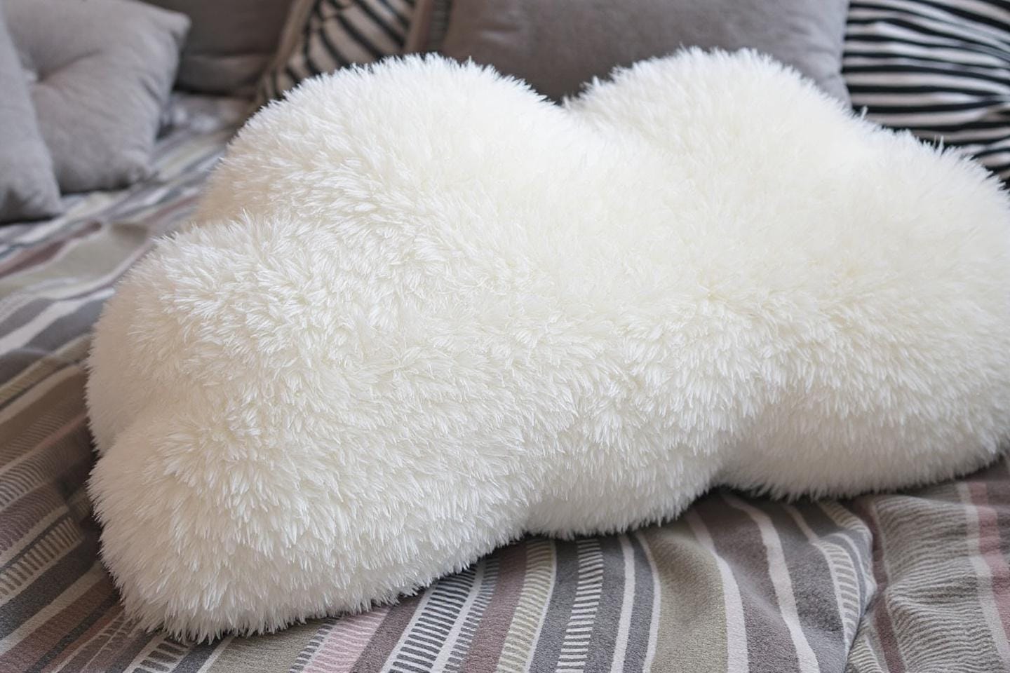 Oreiller ergonomique pour les cervicales